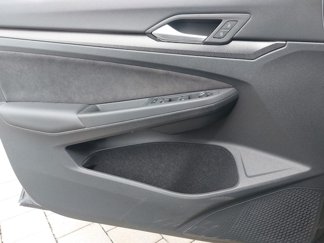 Volkswagen Golf 2.0 TSI DSG