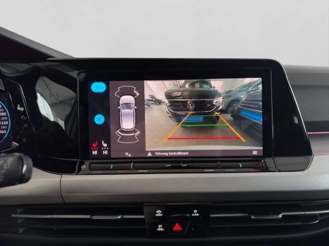 Volkswagen Golf 1.5 TSI Life