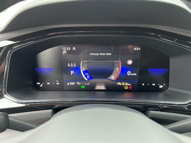 Volkswagen T-Roc 1.5 TSI DSG R-Line