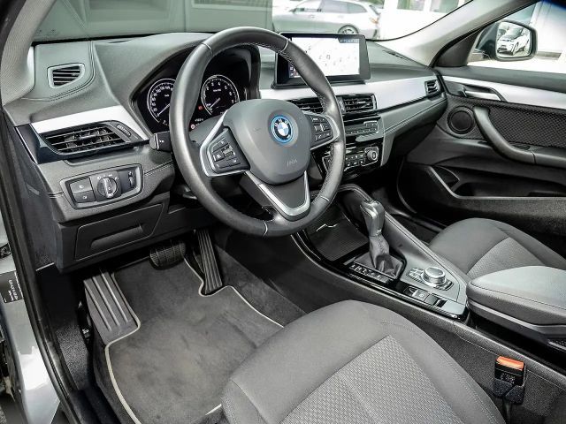 BMW X2 Coupé xDrive25e