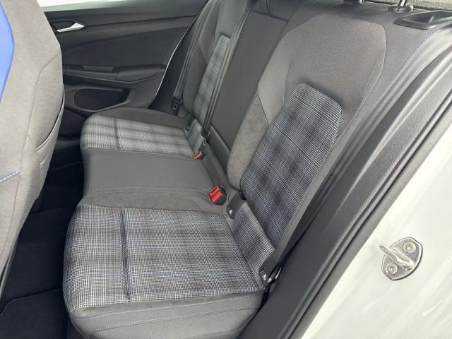 Volkswagen Golf GTE eHybrid