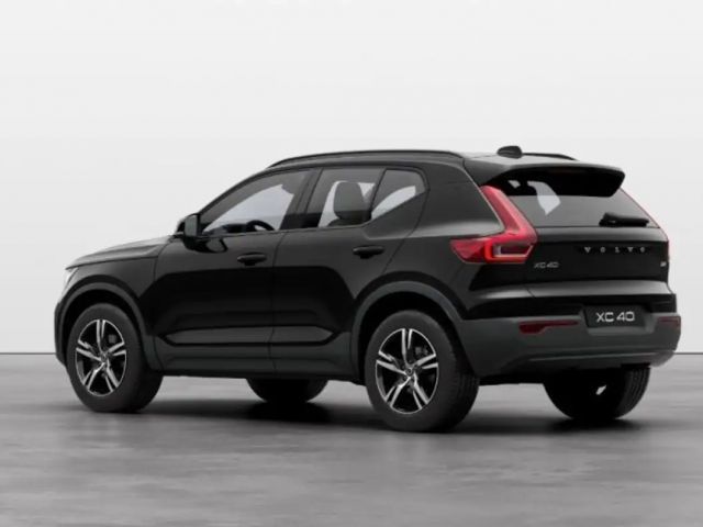 Volvo XC40 Dark Plus