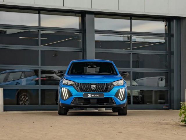 Peugeot 2008 100pk MT6 | Camera | Navi | Parkeers. a |  Carp...