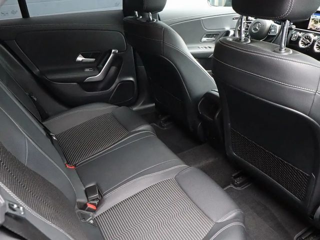 Mercedes-Benz CLA 220 CLA 220 d Shooting Brake