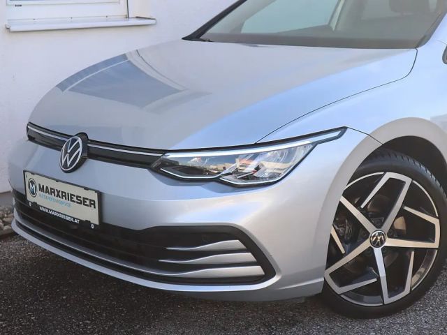 Volkswagen Golf DSG Life Variant