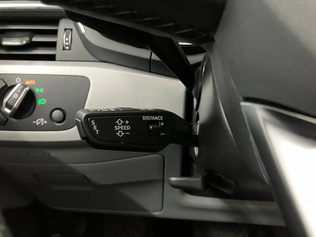 Audi A4 40 TDI Quattro S-Line