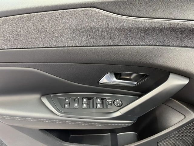 Peugeot 408 130 Allure Pack EAT8