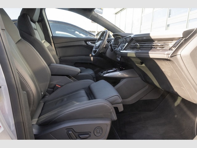 Audi Q4 e-tron SUV 45 e-tron Audi Q4 e-tron