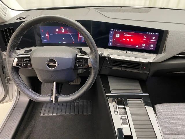 Opel Astra Business Elegance Sports Tourer