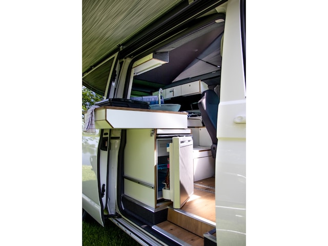 Volkswagen Caravelle 2.0 TDI IQ.Drive Lang T6