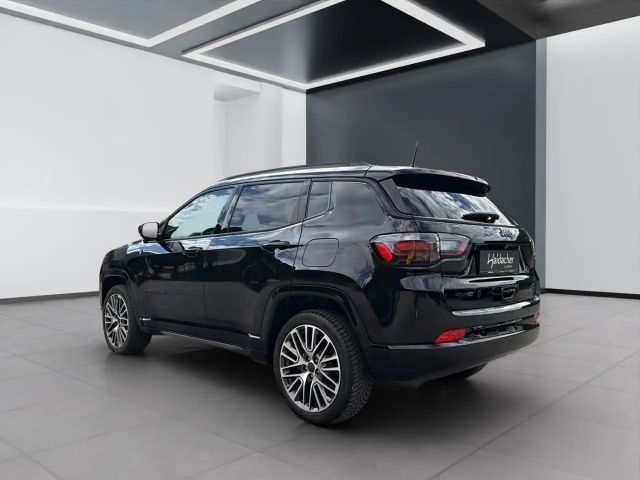 Jeep Compass 4xe Summit