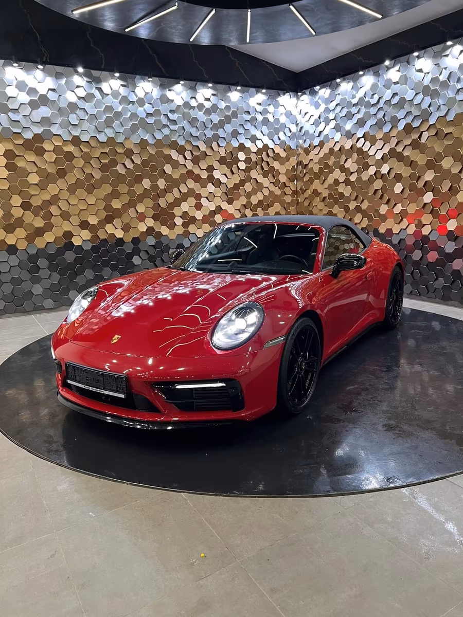 Porsche 911 4 992 Cabriolet Carrera GTS