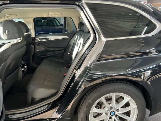 BMW 520 520d Business Line Touring