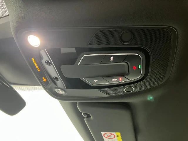 Audi Q8 e-tron 50 Business Quattro