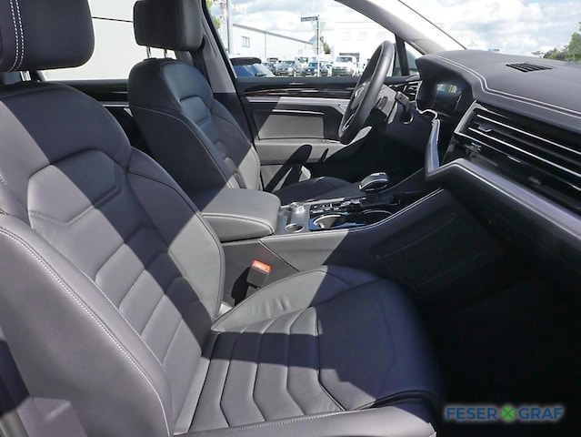 Volkswagen Touareg Touareg V6 TDI 210 KW 4-M AHK Kamera Leder