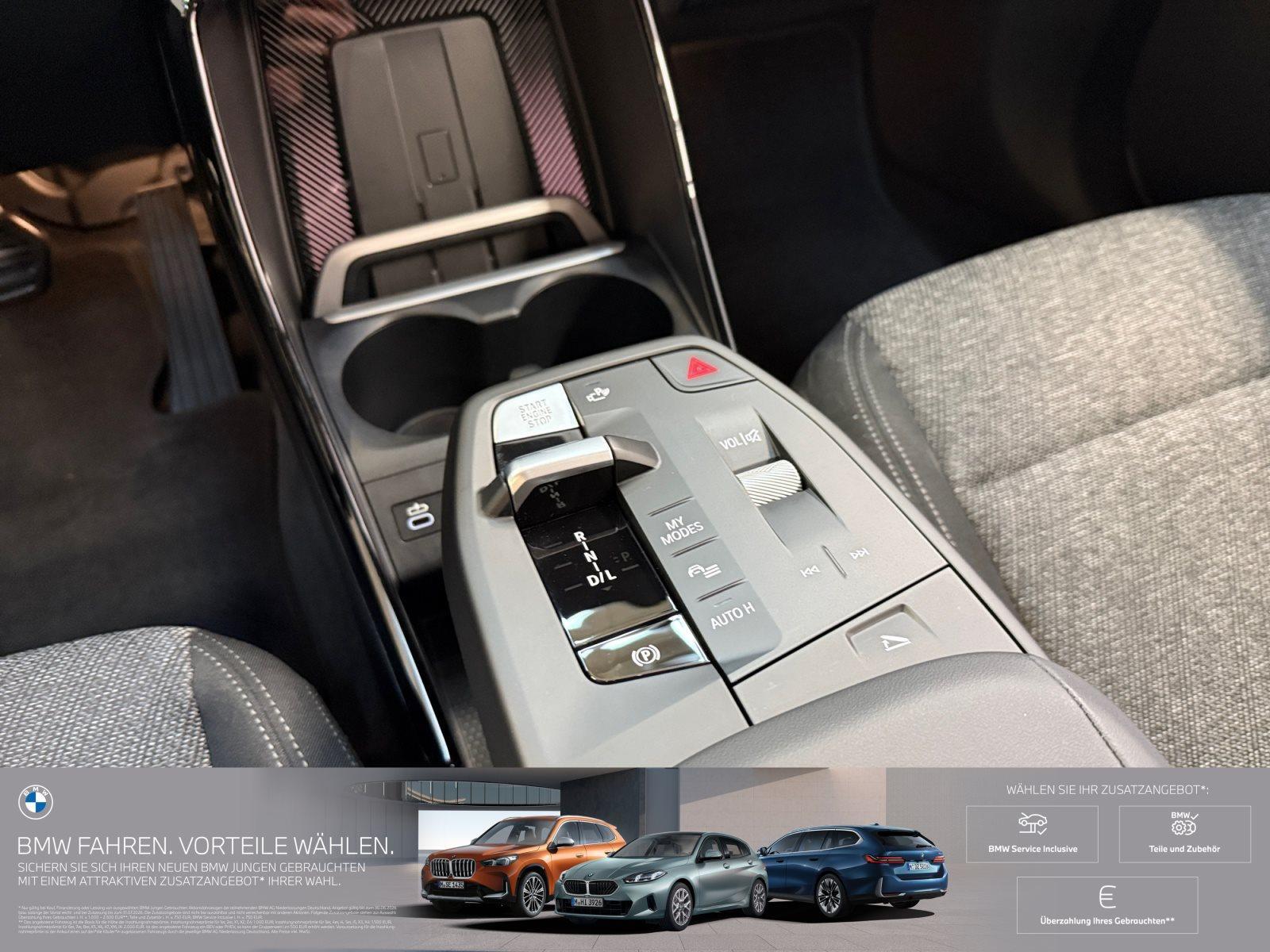 BMW 220 220i Active Tourer