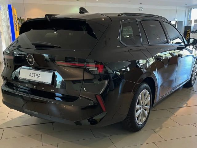 Opel Astra 1.2 Turbo Enjoy Sports Tourer Turbo