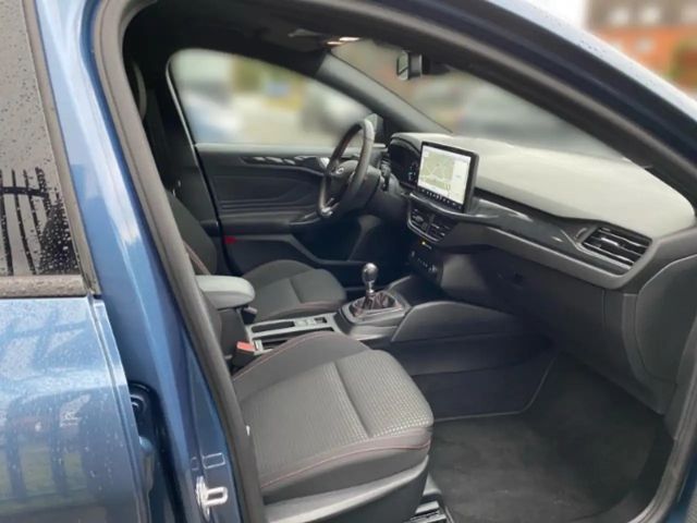 Ford Focus ST Line Wagon