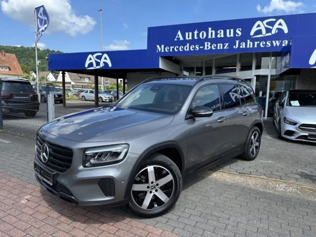 Mercedes-Benz GLB 220 GLB 220 d