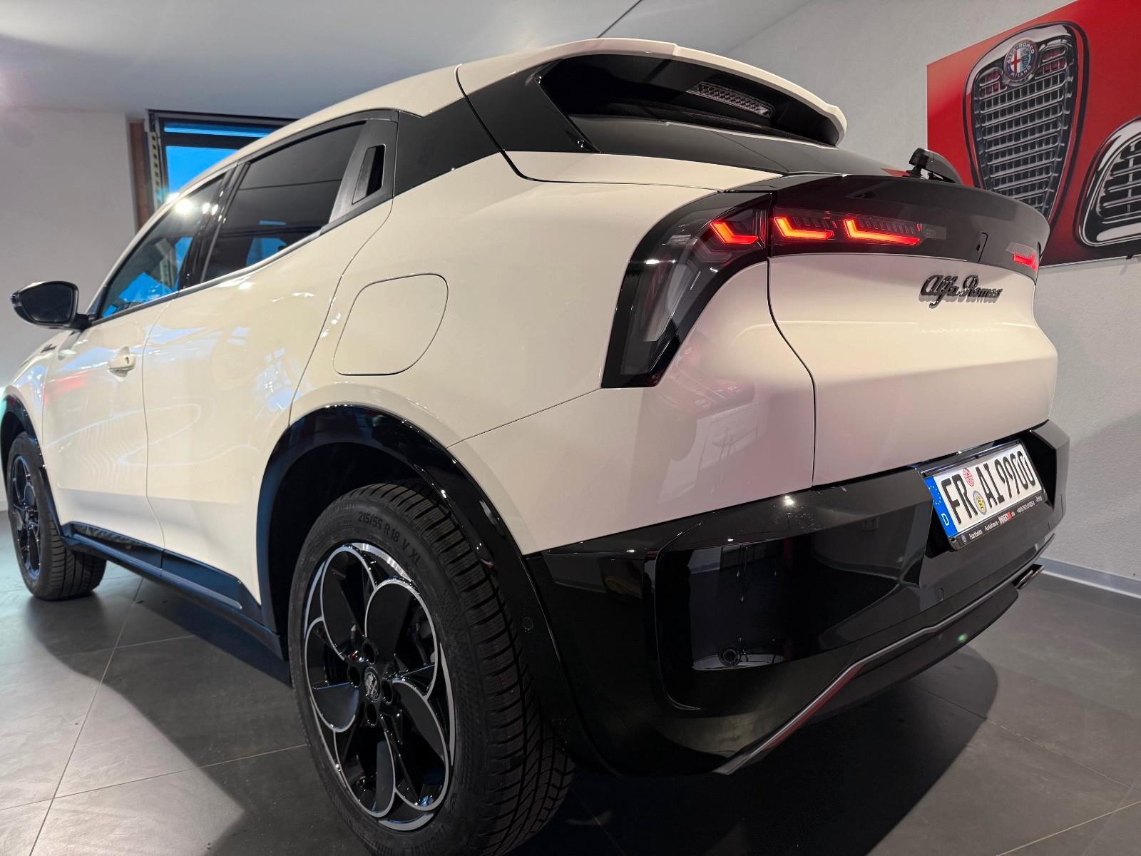 Alfa Romeo Junior Ibrida Speciale