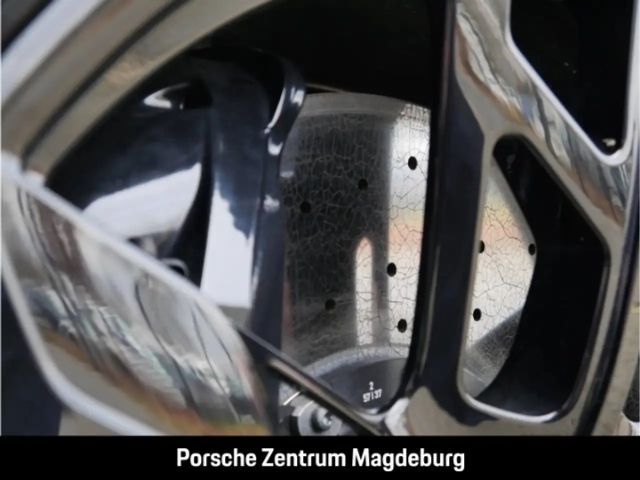 Porsche Taycan Cross Turismo S Turbo