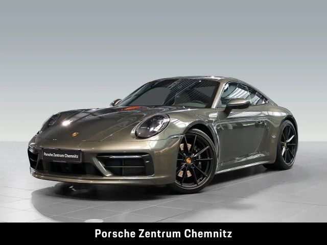 Porsche 992 4S Carrera Coupé