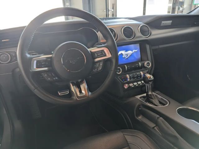 Ford Mustang Convertible GT 5.0 V8