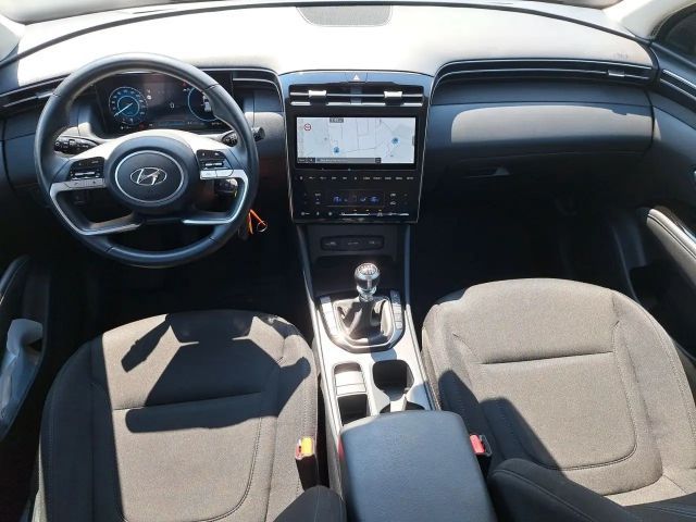 Hyundai Tucson 2WD Hybrid Select