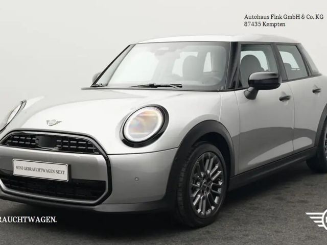 MINI Cooper 5-deurs