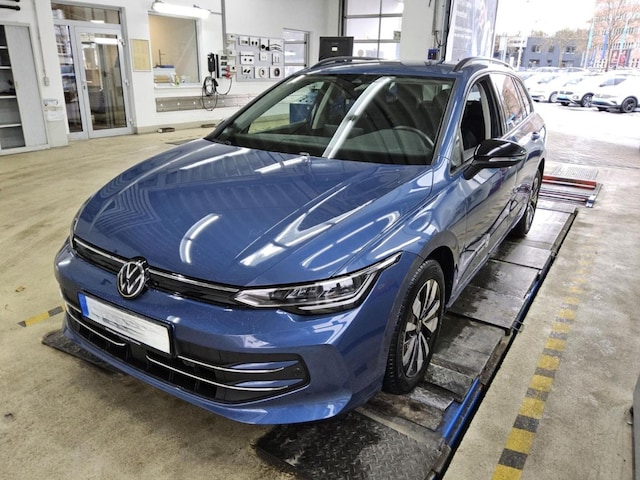 Volkswagen Golf 1.5 eTSI Golf VIII Variant