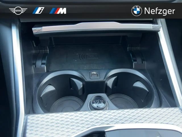 BMW 330 330d M-Sport Touring xDrive