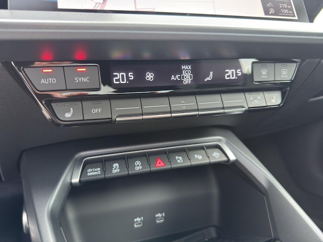 Audi S3 Quattro S-Tronic Sedan