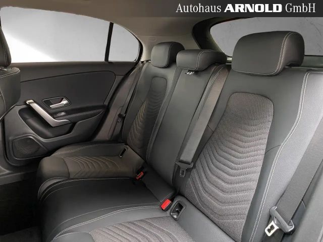 Mercedes-Benz A 180 Progressive