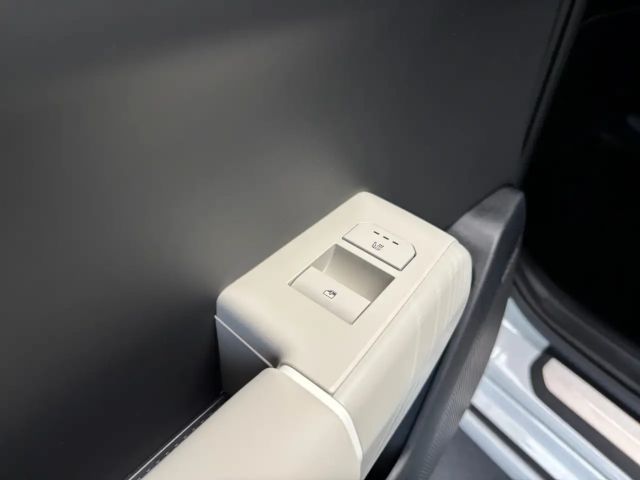 Kia EV4 81.4 kWh Fastback