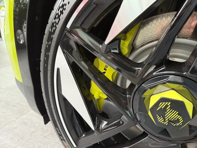 Abarth 600e Scorpionissima