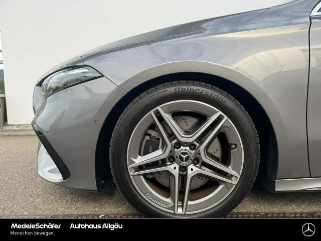 Mercedes-Benz A 250 4MATIC AMG Line