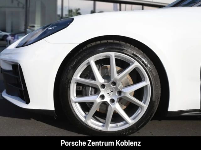 Porsche Panamera 4