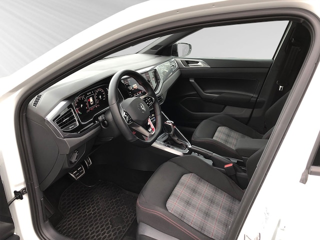 Volkswagen Polo 2.0 TSI DSG GTI