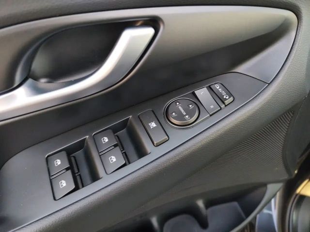 Hyundai i30 1.0 T-GDi Trend