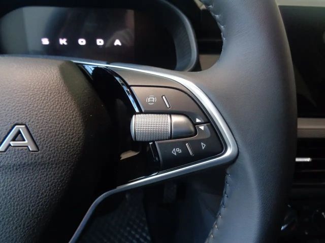 Skoda Scala Essence TSI