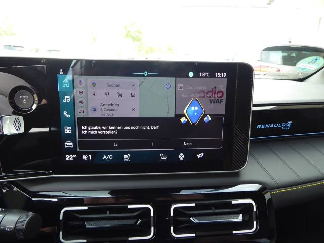 Renault 4 Comfort E-Tech Iconic