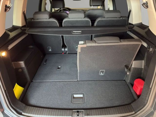 Volkswagen Touran DSG Highline