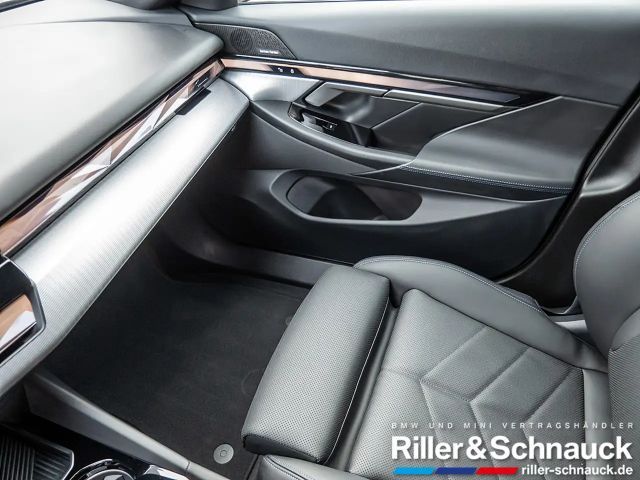 BMW 520 520i M-Sport Touring