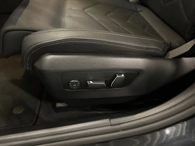 BMW 520 520d M-Sport Sedan