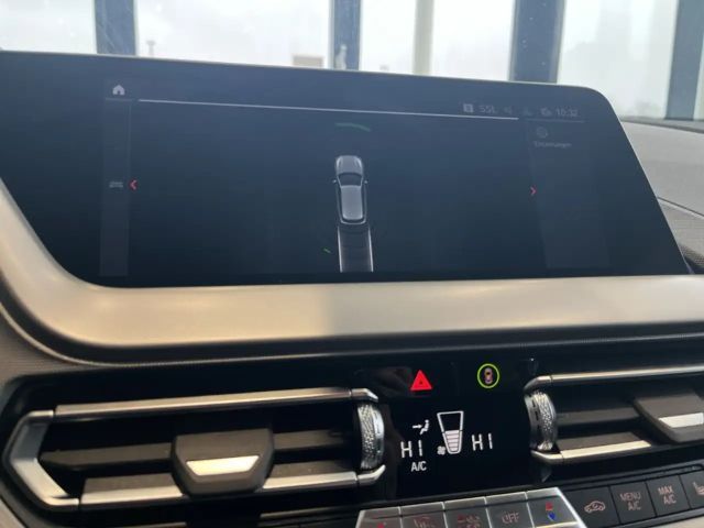 BMW 116 116d Advantage pakket Sedan