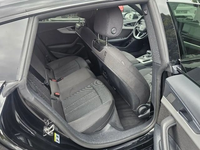 Audi A5 35 TFSI Coupé S-Line Sportback