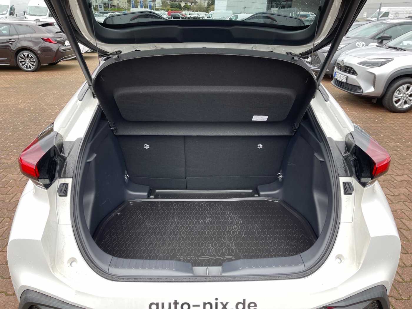 Toyota C-HR 5-deurs Team D Technik