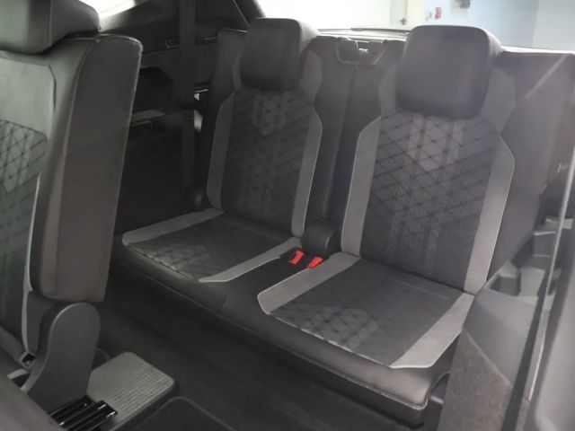 Volkswagen Tiguan 2.0 TDI Allspace DSG R-Line