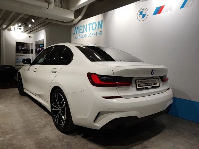 BMW 330 330i M-Sport Sedan xDrive