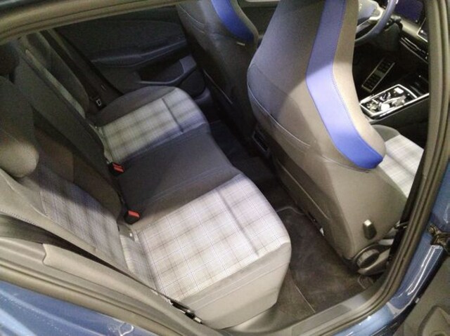 Volkswagen Golf Matrix/CarPlay/Virt/360/ACC/HUD/Kamera